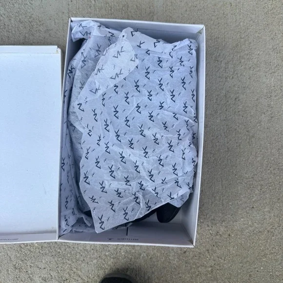 Anne Klein Sport 8.5 Black Mid Wedge Slip On Wedge Shoe - Picture 12 of 12